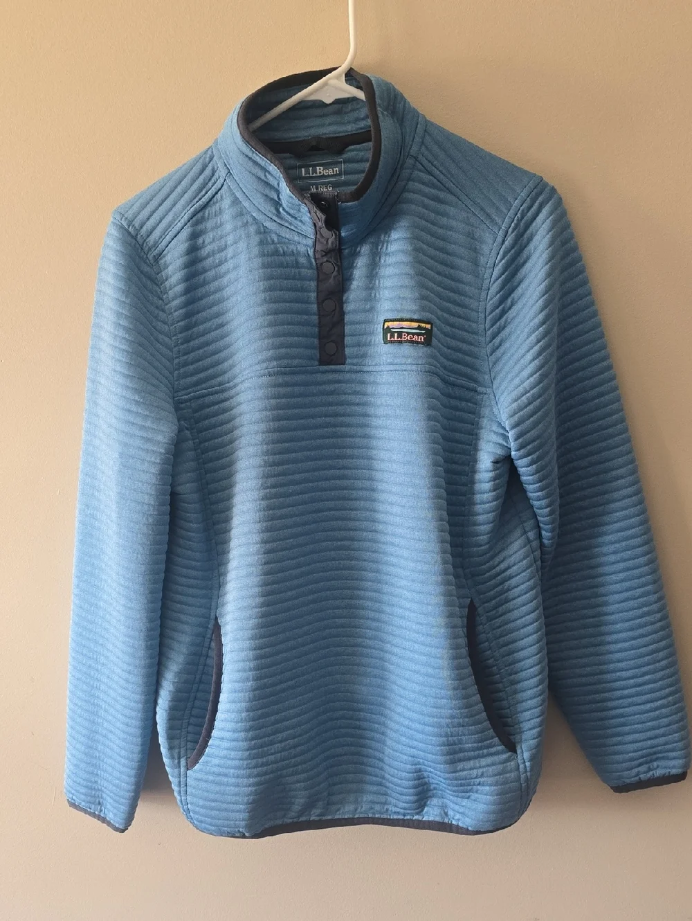 L.L.Bean Airlight Knit Pullover Blue - Picture 1 of 6